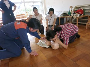 藤枝聖母幼稚園での救急出前講習2